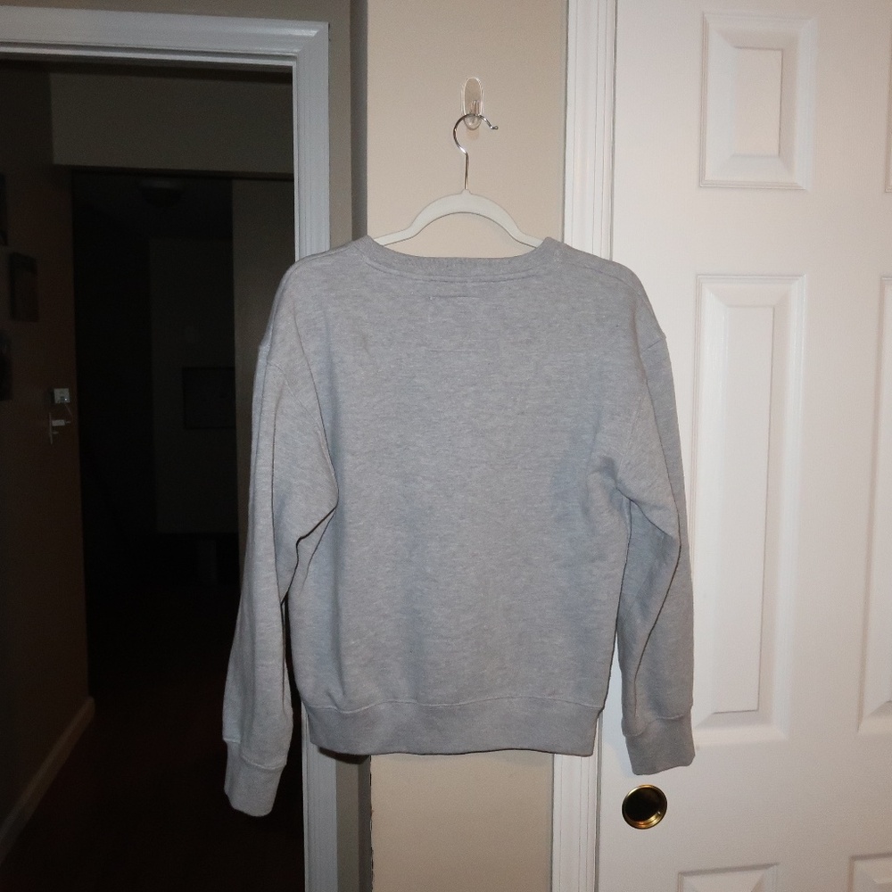 Sweatshirt - Picture 2 of 4